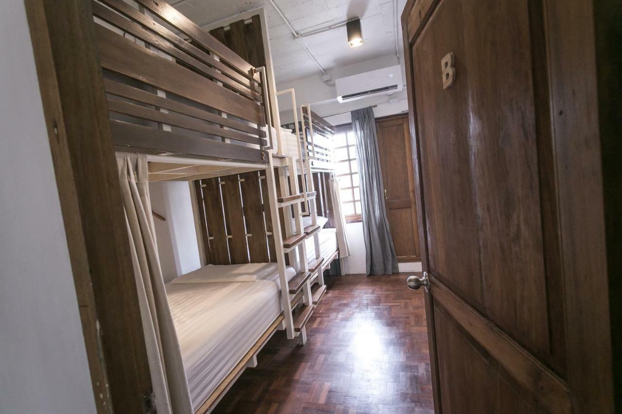 Rest Ari Boutique Hostel バンコク都 エクステリア 写真
