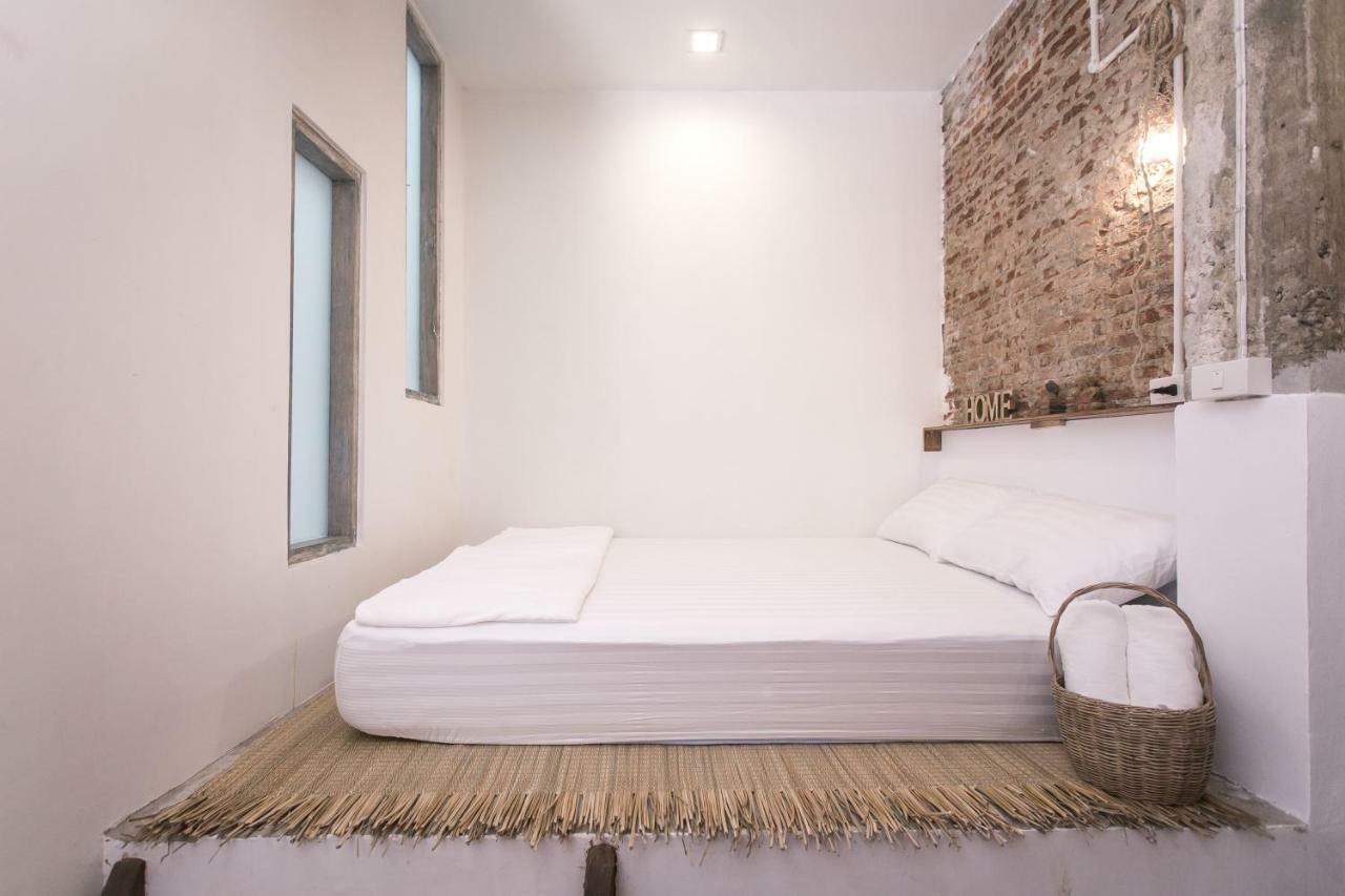 Rest Ari Boutique Hostel バンコク都 エクステリア 写真