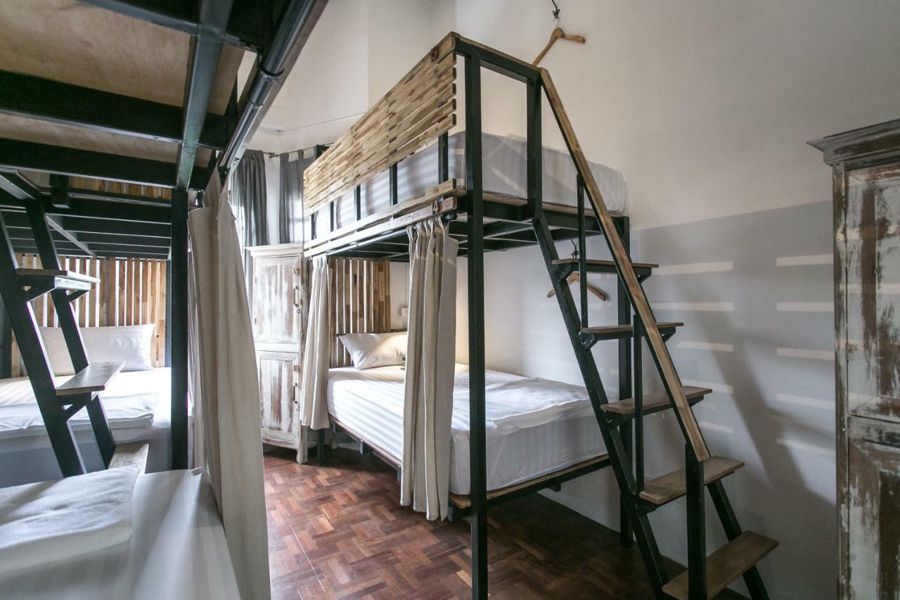 Rest Ari Boutique Hostel バンコク都 エクステリア 写真
